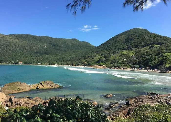Duplex Vista Mar No Sul Da Ilha Com Acesso Direto A Praia