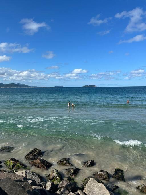 Duplex Vista Mar No Sul Da Ilha Com Acesso Direto A Praia Apartamento Florianópolis